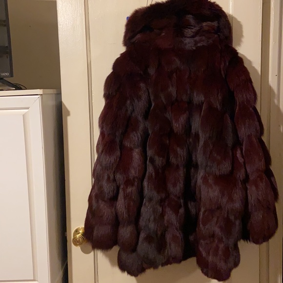 Fur Coat - Picture 2 of 2